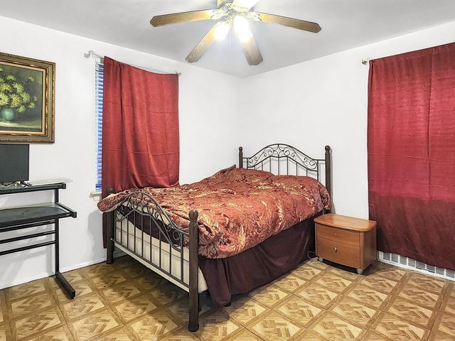 139-15 28th Rd. 1F, Flushing, NY 11354