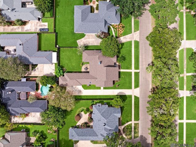 409 Woodgate Blvd, Baton Rouge, LA 70808