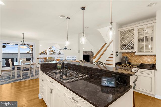 518 NARROWS POINTE DR, Grasonville, MD 21638