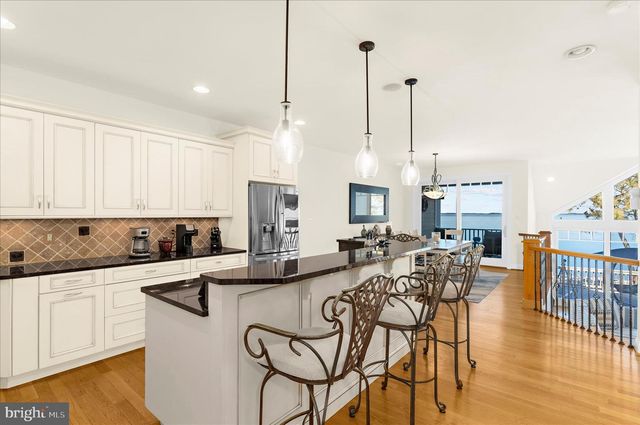 518 NARROWS POINTE DR, Grasonville, MD 21638