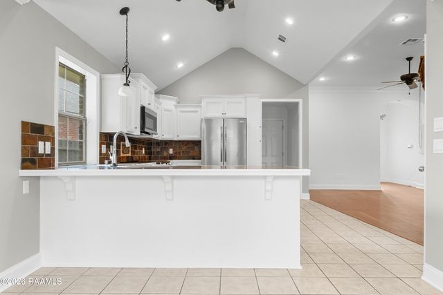 106 Country Mile Drive, Youngsville, LA 70592
