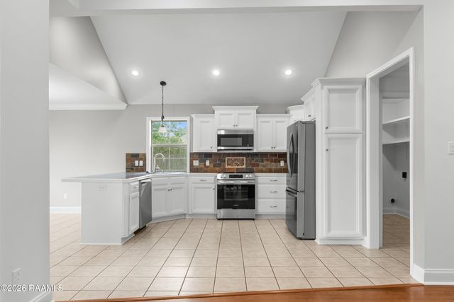 106 Country Mile Drive, Youngsville, LA 70592