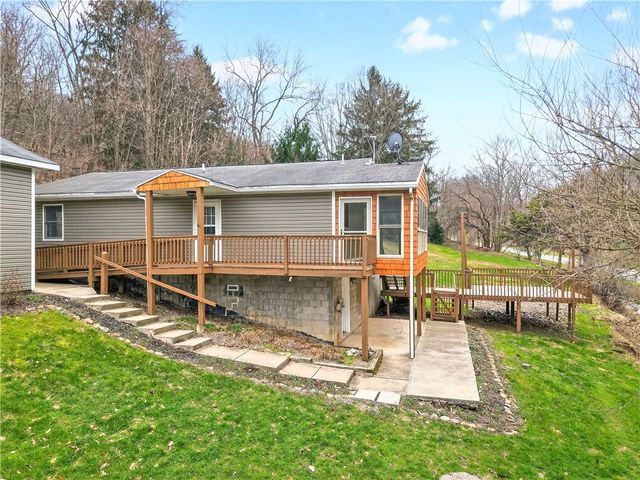 1270 Mudlick Hollow Rd, Brighton Twp, PA 15009