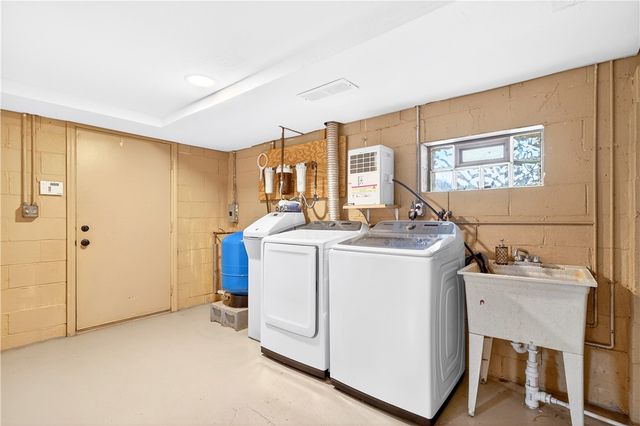 1270 Mudlick Hollow Rd, Brighton Twp, PA 15009