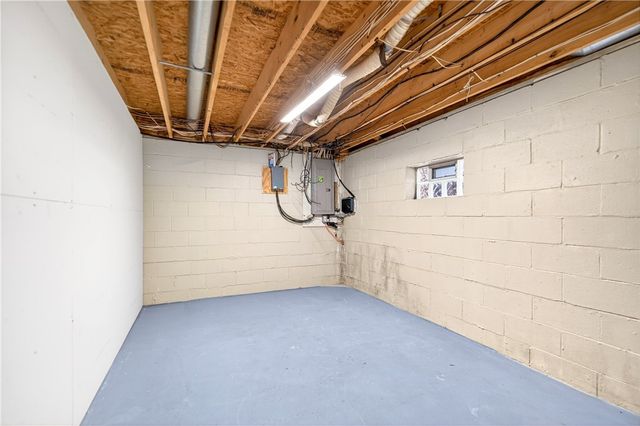 1270 Mudlick Hollow Rd, Brighton Twp, PA 15009