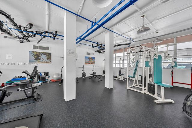 2016 Bay Dr 505, Miami Beach, FL 33141