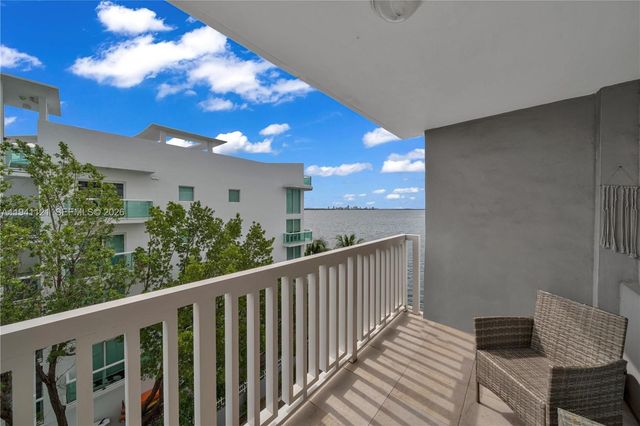2016 Bay Dr 505, Miami Beach, FL 33141