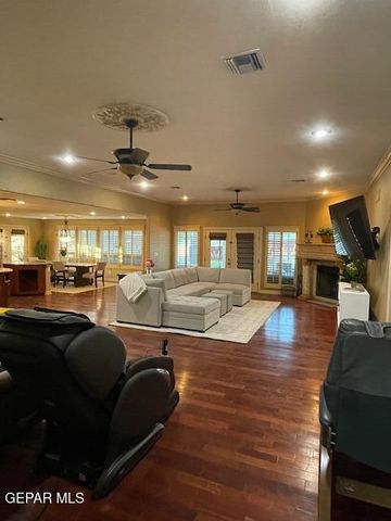 10953 GARY PLAYER Drive, El Paso, TX 79935