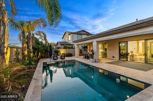 3827 E MEAD Drive, Chandler, AZ 85249