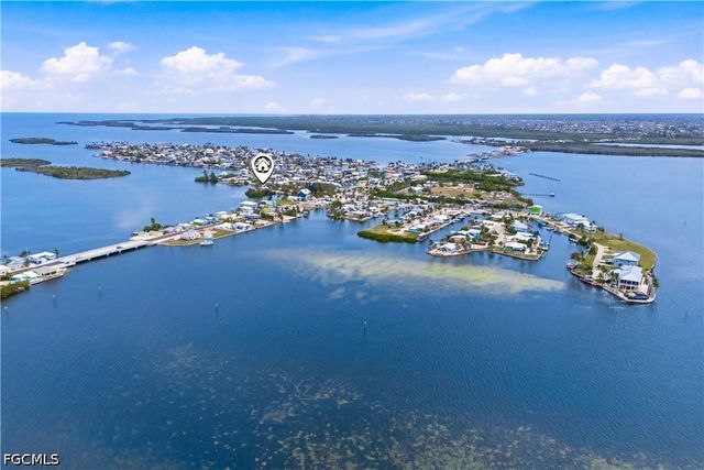 2669 Coco Plum DR, Matlacha, FL 33993
