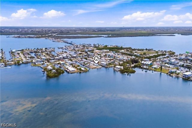 2669 Coco Plum DR, Matlacha, FL 33993
