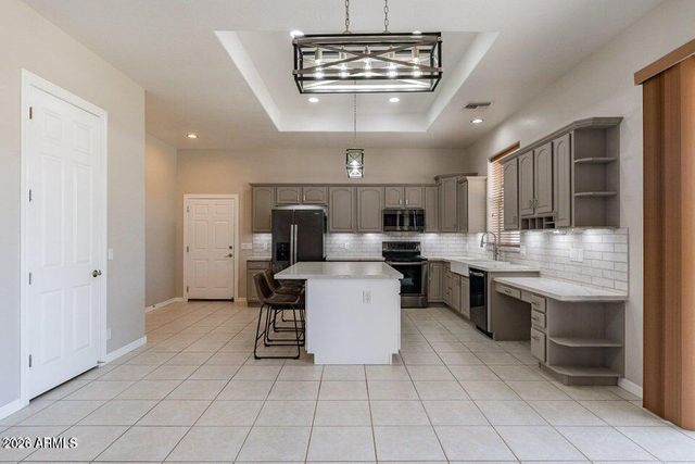 2607 E MELROSE Street, Gilbert, AZ 85297