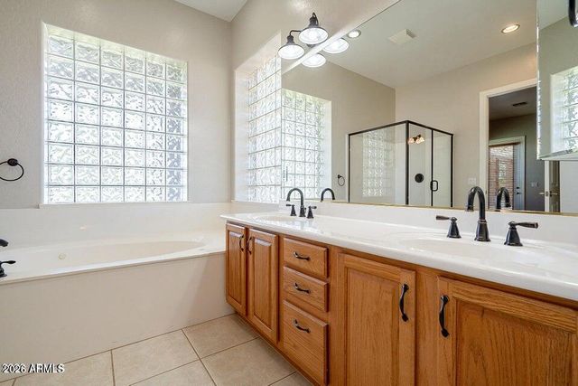2607 E MELROSE Street, Gilbert, AZ 85297