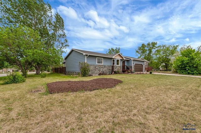 4810 SAND CREEK CT, Rapid City, SD 57703