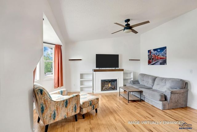 4810 SAND CREEK CT, Rapid City, SD 57703