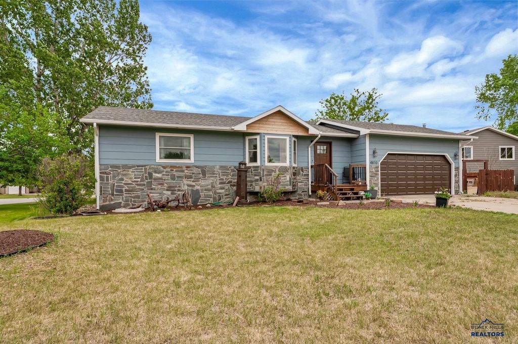 4810 SAND CREEK CT, Rapid City, SD 57703