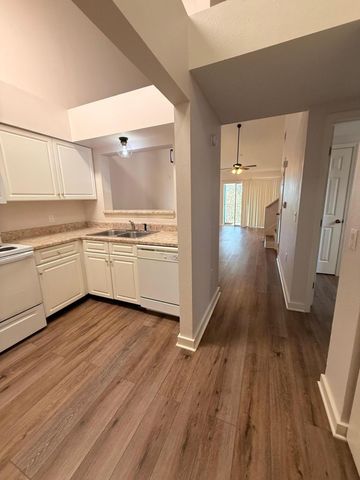 4276 Calinda Lane 153, Niceville, FL 32578