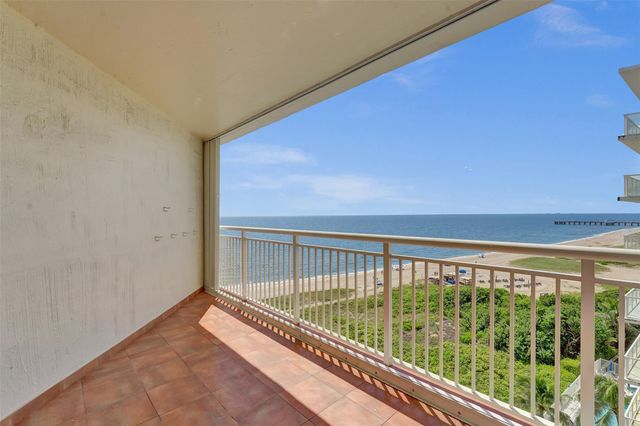 710 N OCEAN BL 910, Pompano Beach, FL 33062