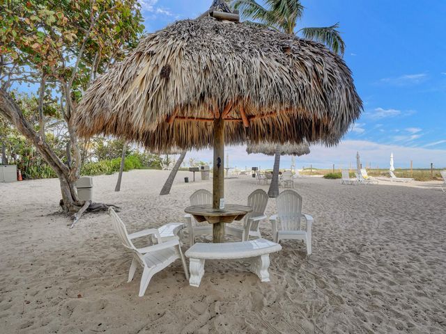 710 N OCEAN BL 910, Pompano Beach, FL 33062