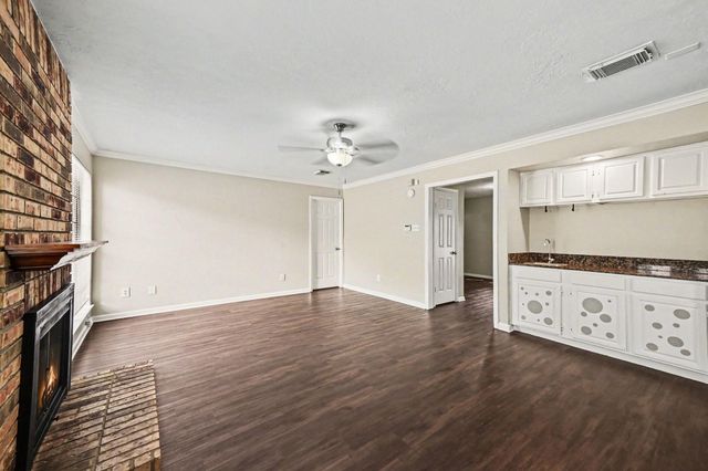 2403 Horseshoe Lane, Richmond, TX 77406