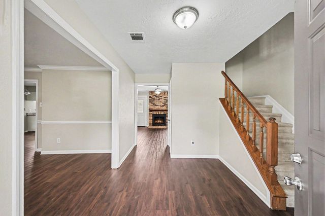 2403 Horseshoe Lane, Richmond, TX 77406