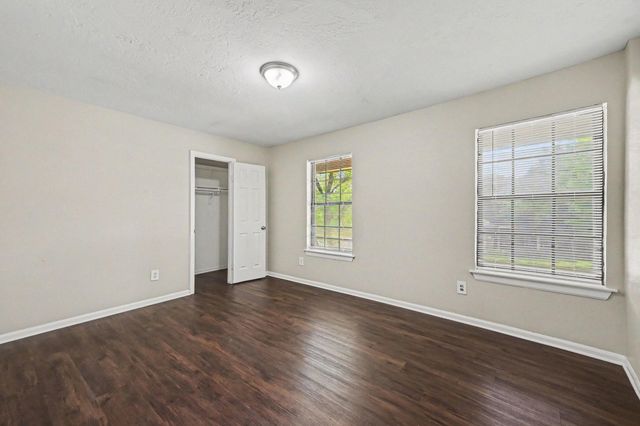 2403 Horseshoe Lane, Richmond, TX 77406