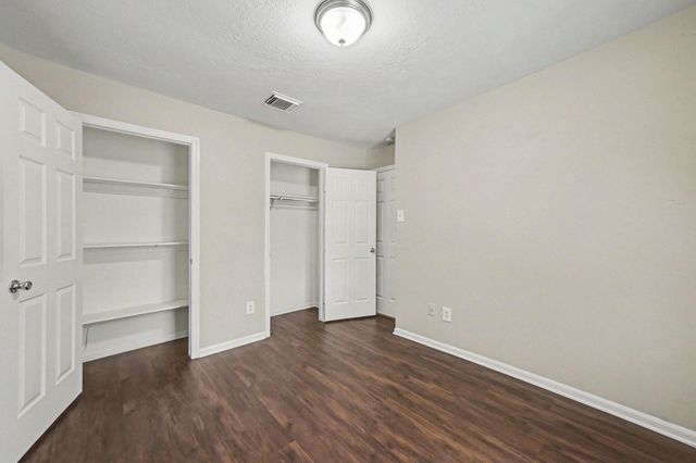 2403 Horseshoe Lane, Richmond, TX 77406