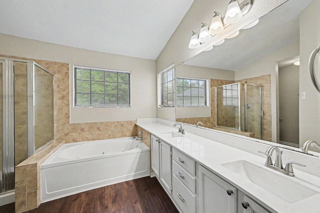 2403 Horseshoe Lane, Richmond, TX 77406