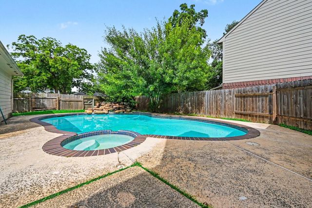 2403 Horseshoe Lane, Richmond, TX 77406