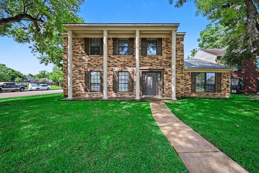 2403 Horseshoe Lane, Richmond, TX 77406