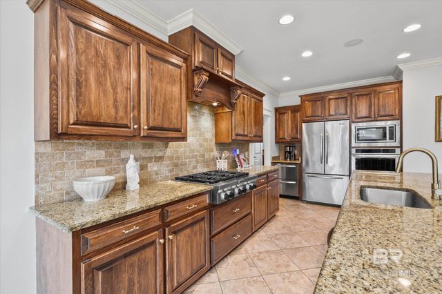 9649 Widgeon Court, Daphne, AL 36526