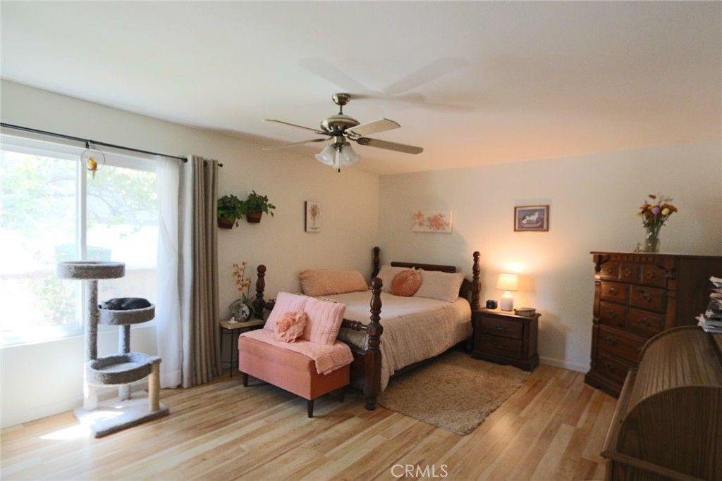 20046 Avenue Of The Oaks, Newhall, CA 91321 — photo 4