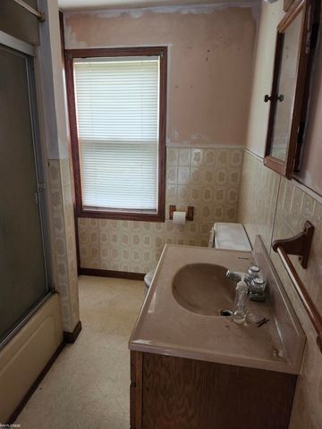 729 13th Street, Port Huron, MI 48060