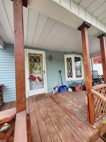 729 13th Street, Port Huron, MI 48060