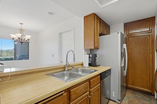 3003 Blue Oak Ct, Spring Valley, CA 91978