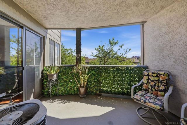 3003 Blue Oak Ct, Spring Valley, CA 91978