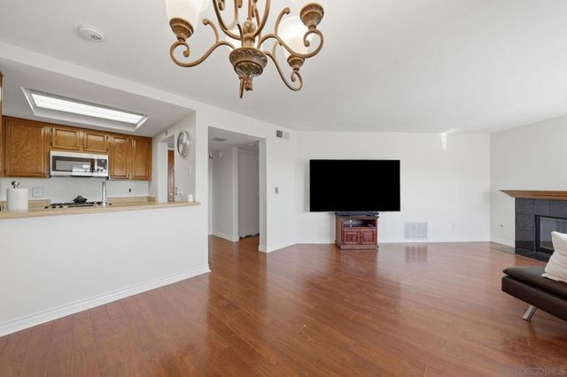 3003 Blue Oak Ct, Spring Valley, CA 91978