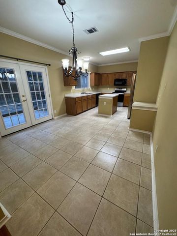 5867 Creekway, San Antonio, TX 78247