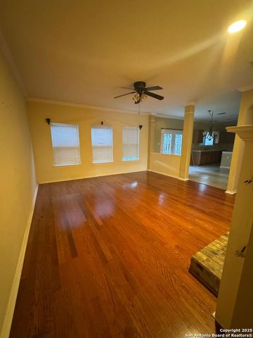 5867 Creekway, San Antonio, TX 78247