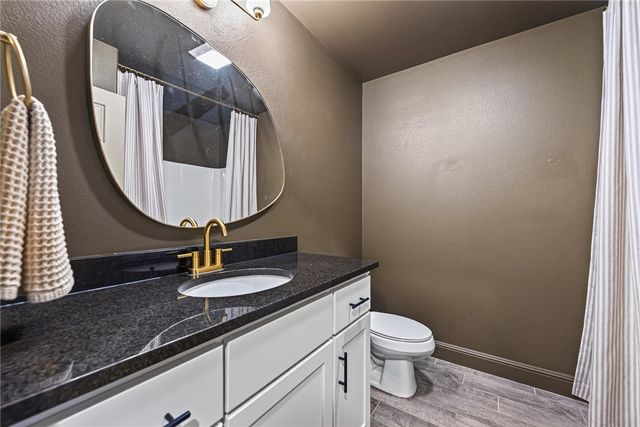 5901 NW Reynolds Street, Bentonville, AR 72713