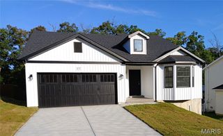 1717 Twelve Oaks Place, Pevely, MO 63070