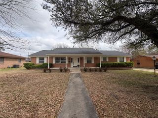 1404 Doris Drive, Sulphur Springs, TX 75482