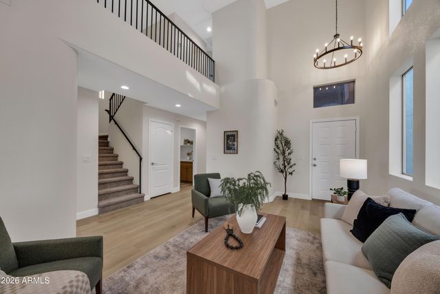 3573 W WHISPERING WIND Drive, Glendale, AZ 85310