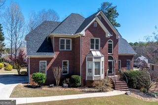 1640 Pinetree Pass Lane SW, Lilburn, GA 30047