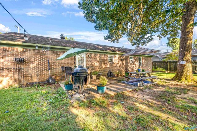 1701 Saginaw Lane SW, Decatur, AL 35603