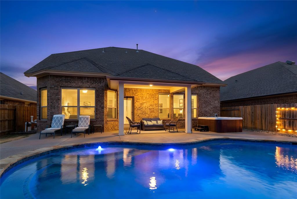 2208 Bonavista WAY, Leander, TX 78641