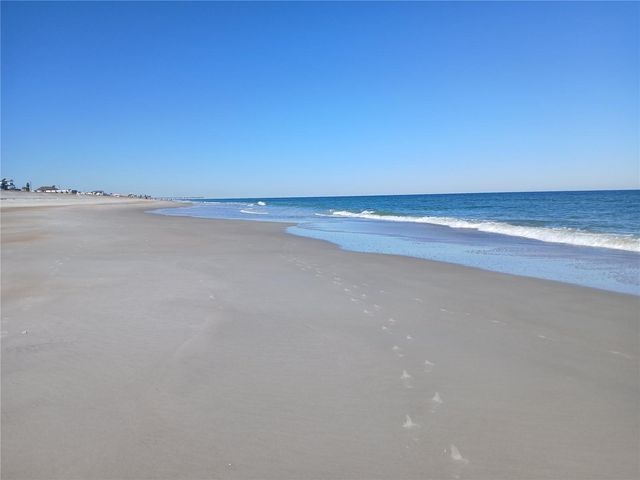 123 ARENA LAKE DRIVE, Palm Coast, FL 32137