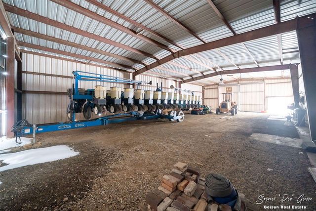 107 N Hawley Highway, Saranac, MI 48881