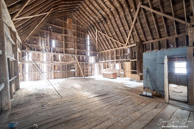 107 N Hawley Highway, Saranac, MI 48881