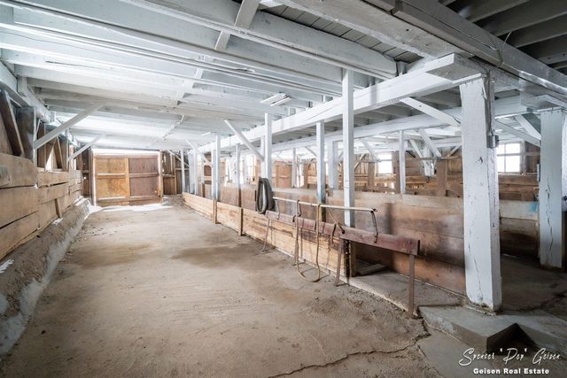 107 N Hawley Highway, Saranac, MI 48881